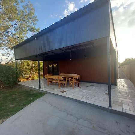 Rita Apartman & Studio 兹雷尼亚宁 外观 照片