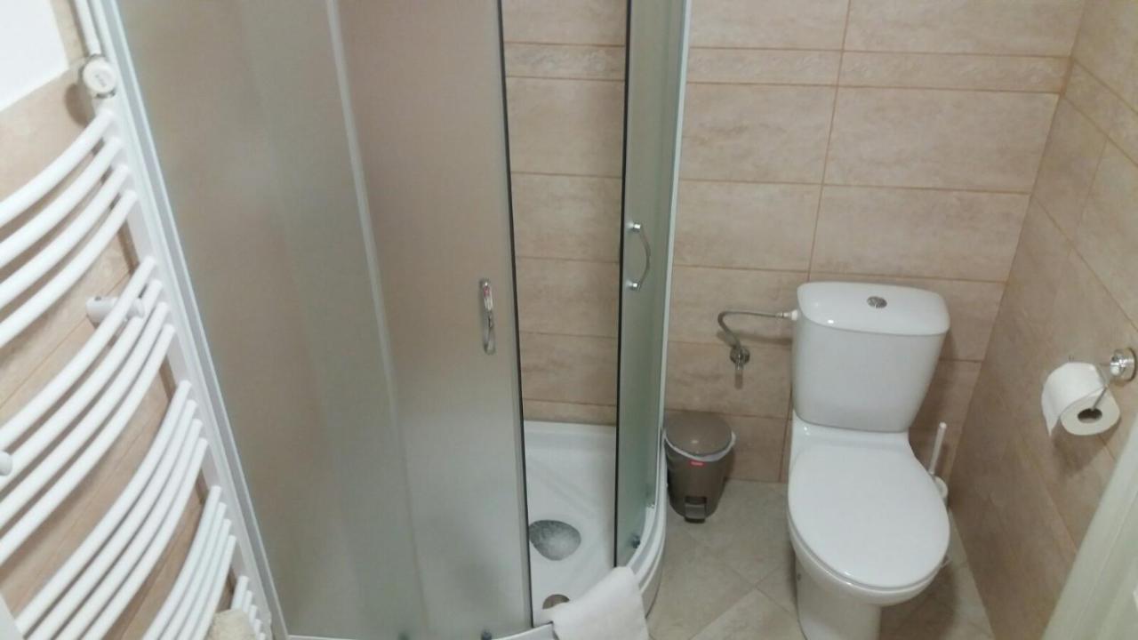 Rita Apartman & Studio 兹雷尼亚宁 外观 照片