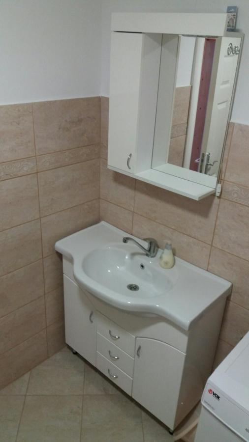 Rita Apartman & Studio 兹雷尼亚宁 外观 照片