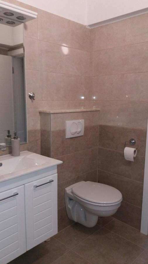 Rita Apartman & Studio 兹雷尼亚宁 外观 照片